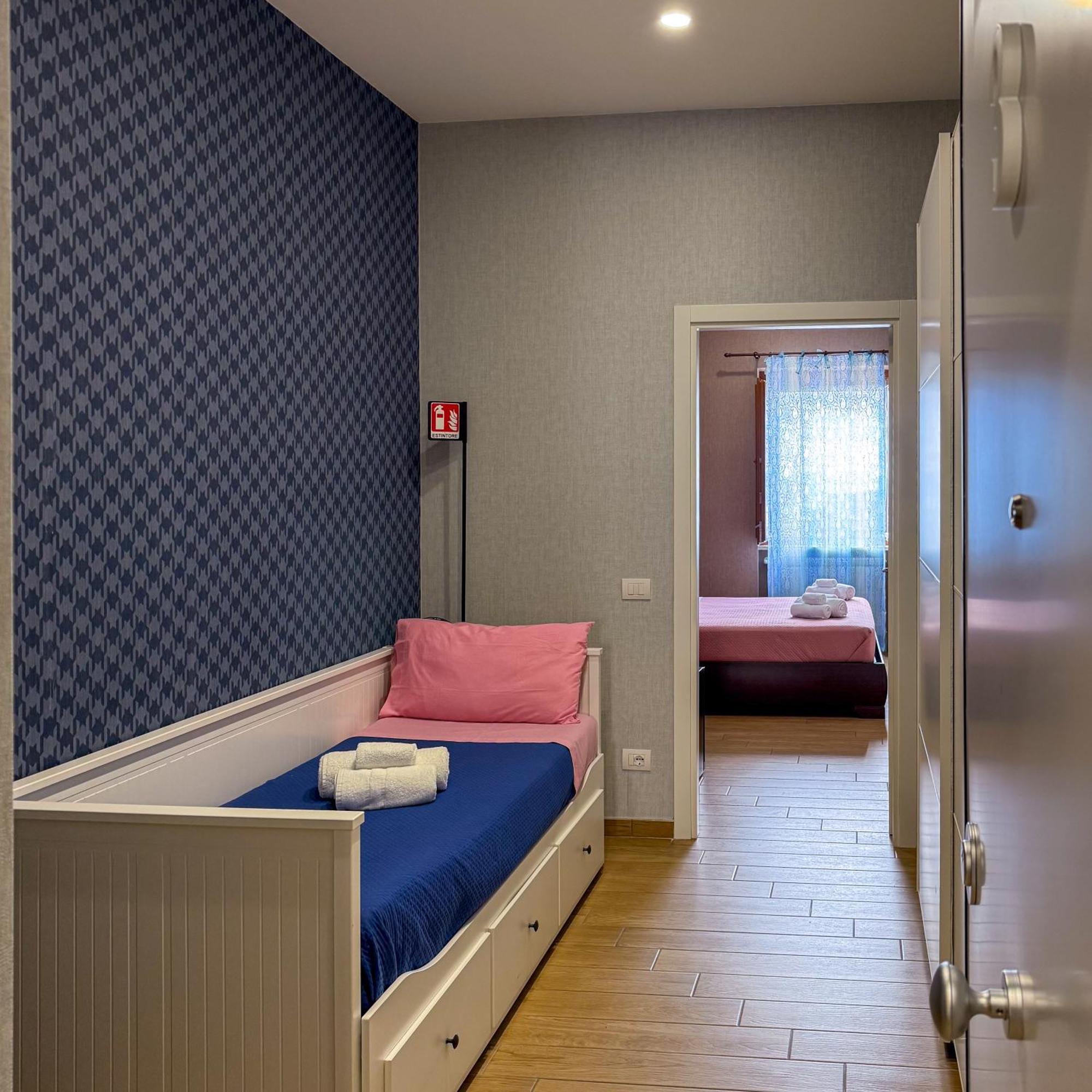 Edo House Anzio - Beachfront - Fronte Mare - Affittacamere エクステリア 写真