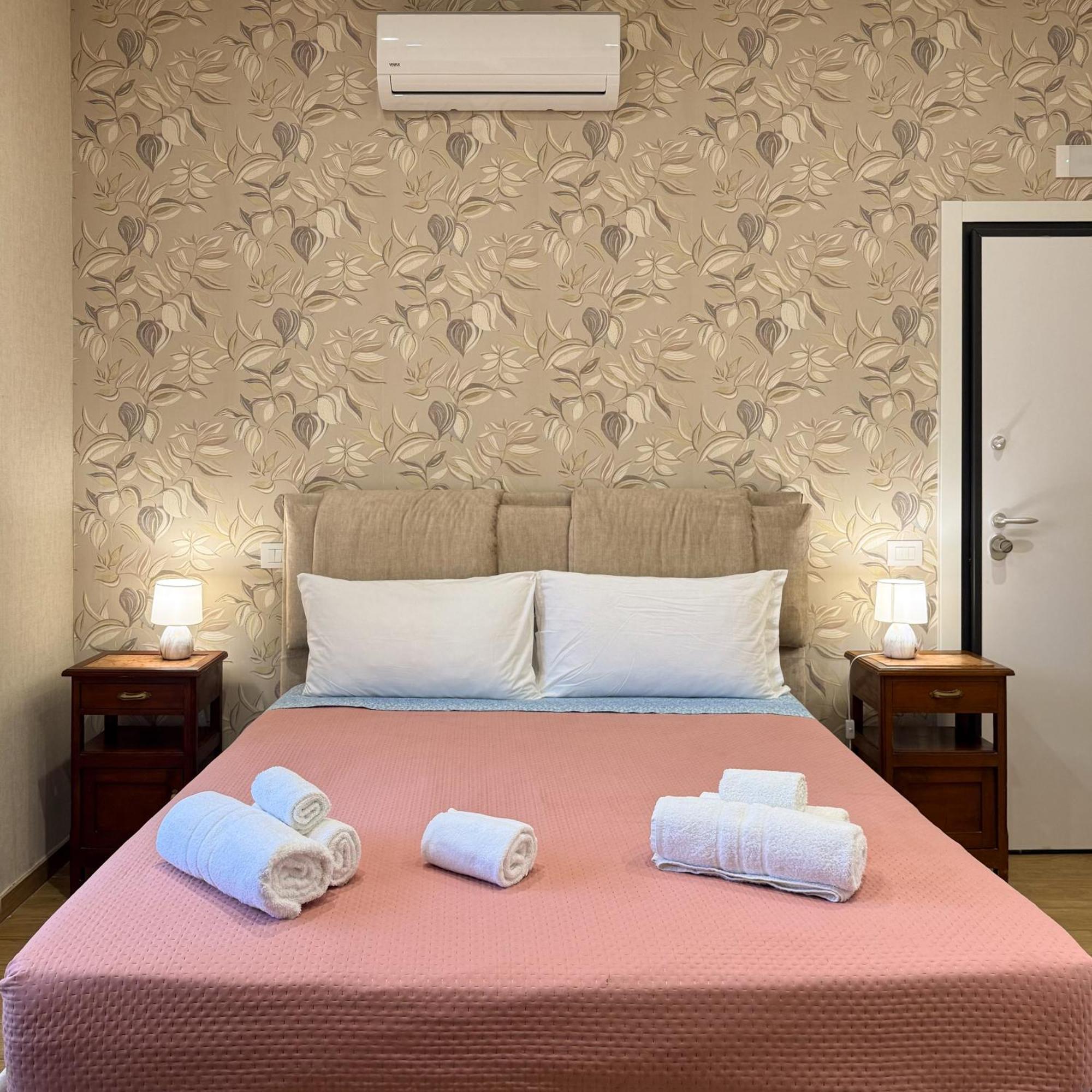 Edo House Anzio - Beachfront - Fronte Mare - Affittacamere エクステリア 写真