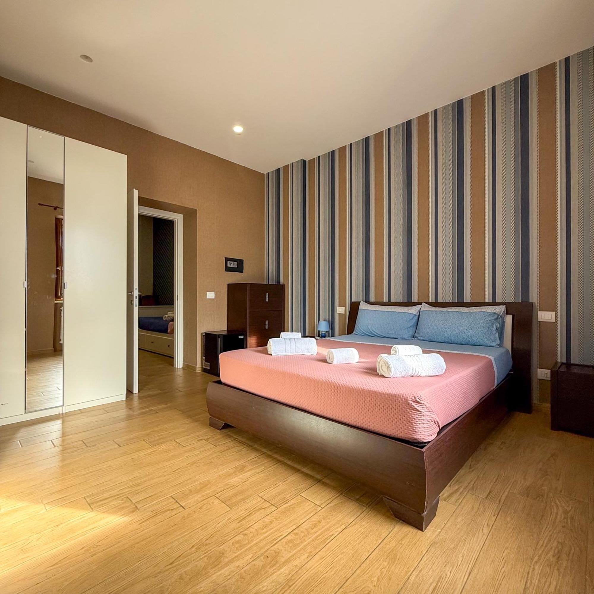 Edo House Anzio - Beachfront - Fronte Mare - Affittacamere エクステリア 写真
