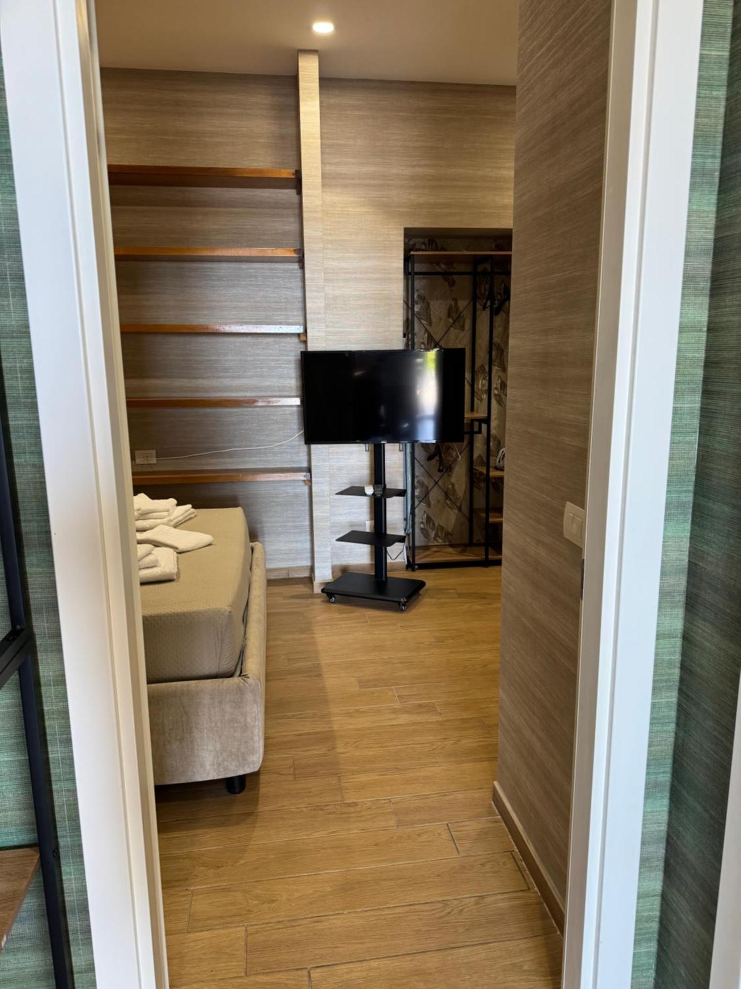 Edo House Anzio - Beachfront - Fronte Mare - Affittacamere エクステリア 写真